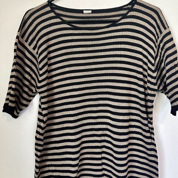 Cream and Black 100% Silk Short Sleeve Shirt - Size: Small/Medium - Picture 3 of 4